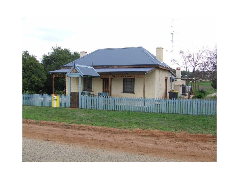 9 Tenth Road, York WA 6302