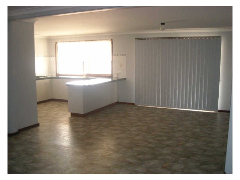 10 Lukin Street, Beverley WA 6304