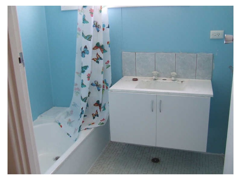 42 Cowan Road, York WA 6302