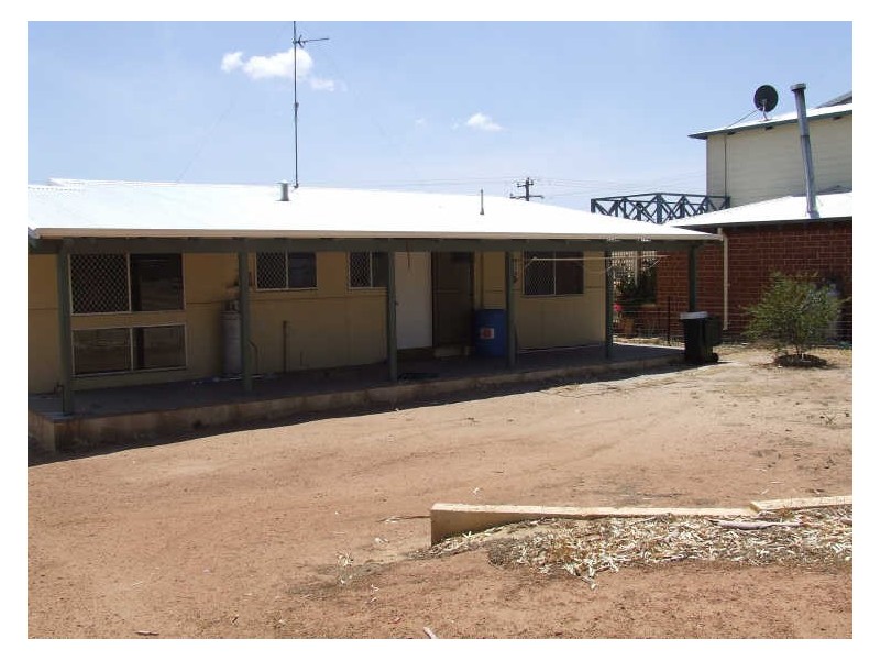 42 Cowan Road, York WA 6302