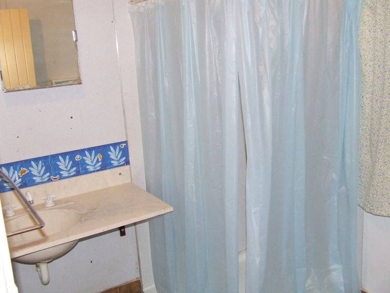 2/3 Brook Street, York WA 6302