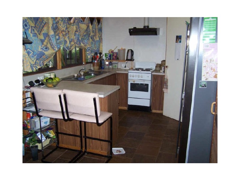 11 Morse St, York WA 6302