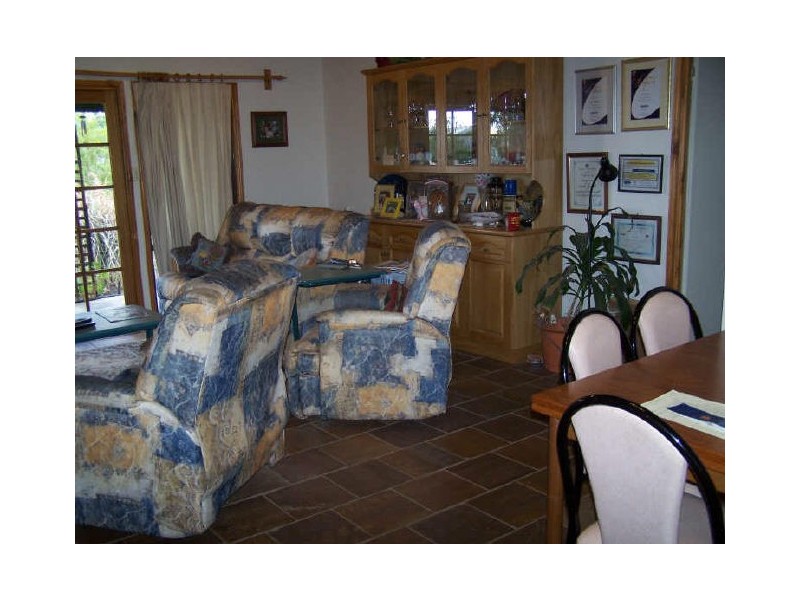 11 Morse St, York WA 6302