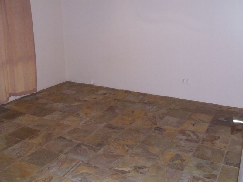 10/2 Eighth Road, York WA 6302