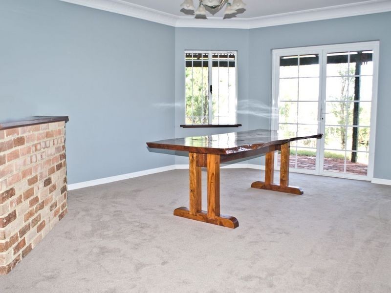 6 Steere Road, York WA 6302