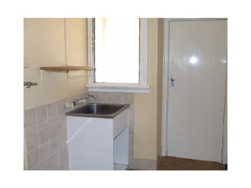 7 Hopkins Street, Beverley WA 6304