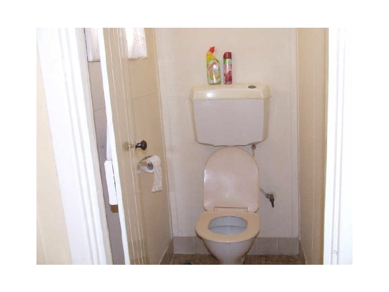 7 Hopkins Street, Beverley WA 6304