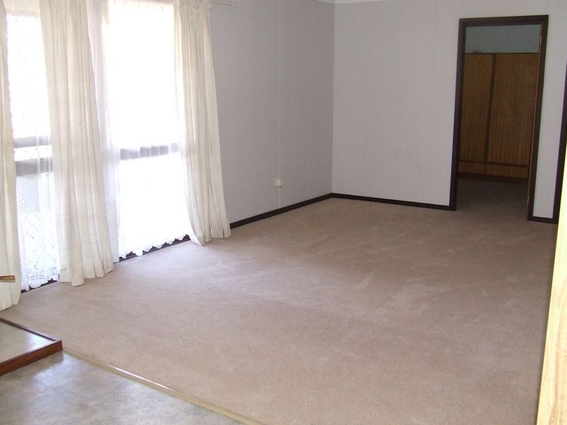 21 Cardwell Rd, York WA 6302