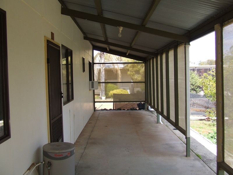 21 Cardwell Rd, York WA 6302