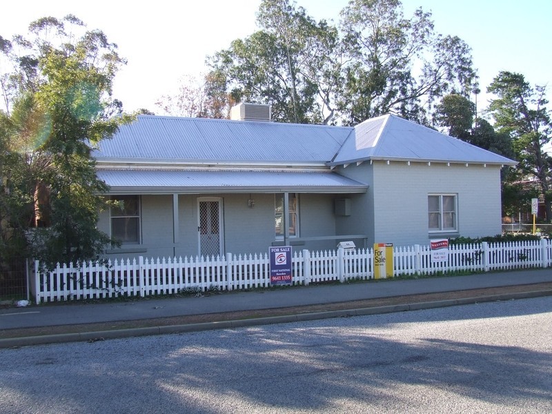 22 John Street, Beverley WA 6304