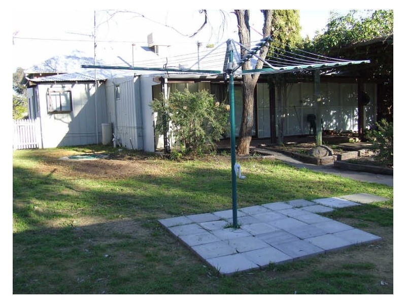 22 John Street, Beverley WA 6304