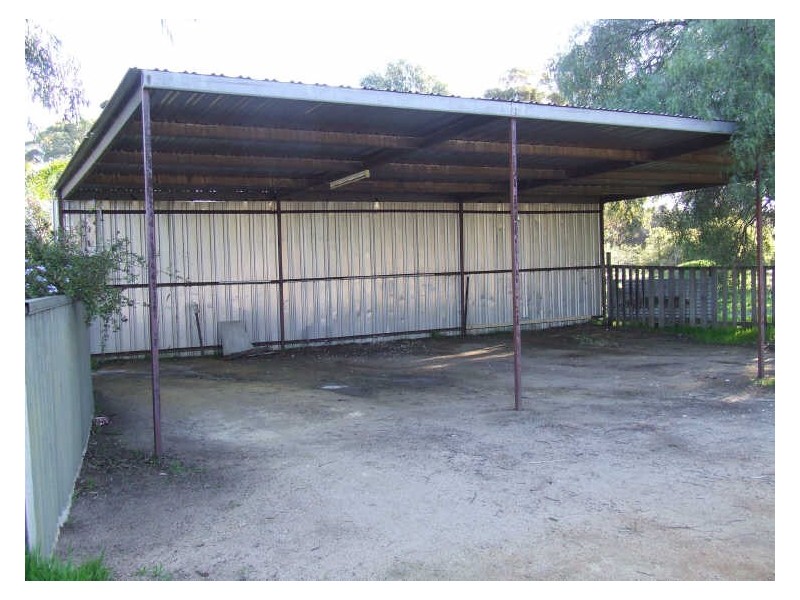 22 John Street, Beverley WA 6304