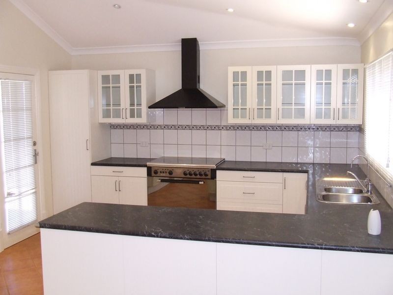 14 Radnor Rd, York WA 6302