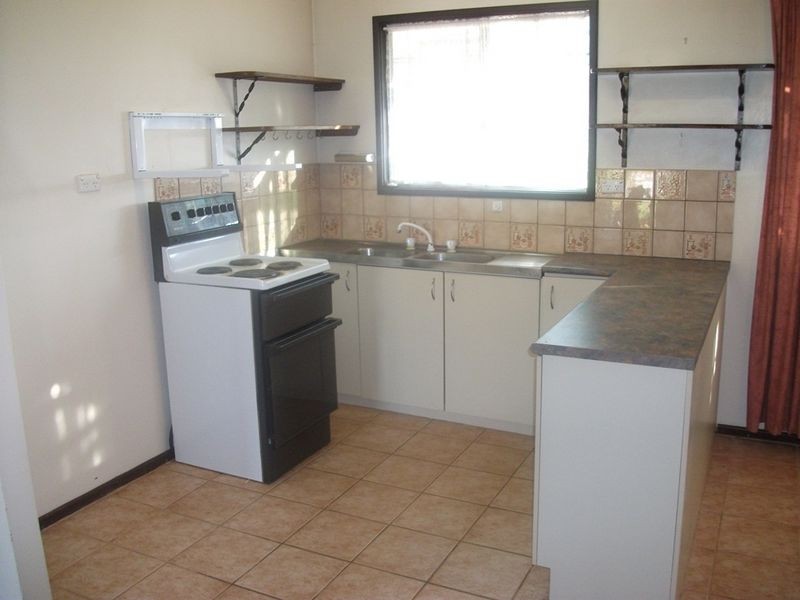 19 Hope Street, York WA 6302