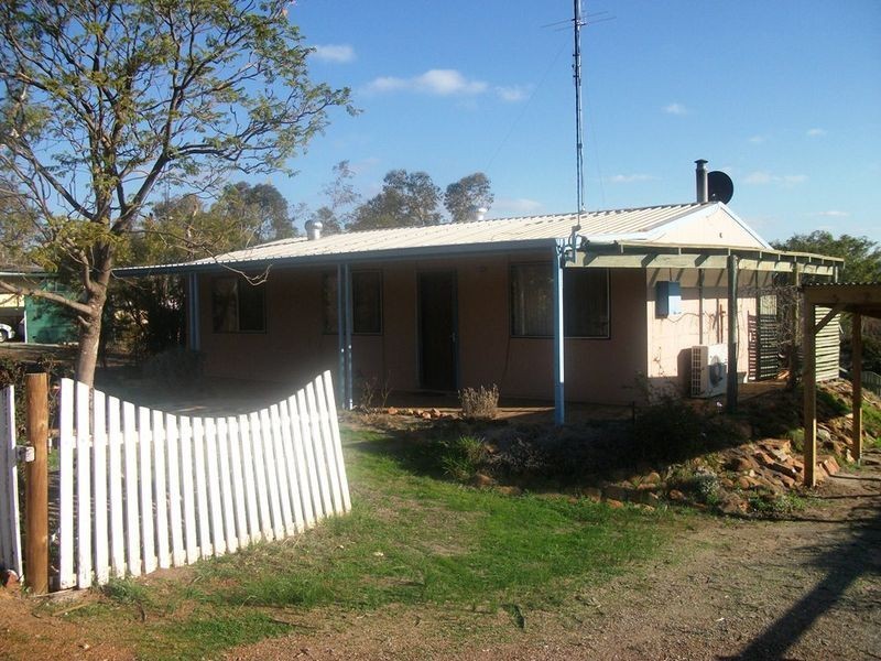 19 Hope Street, York WA 6302