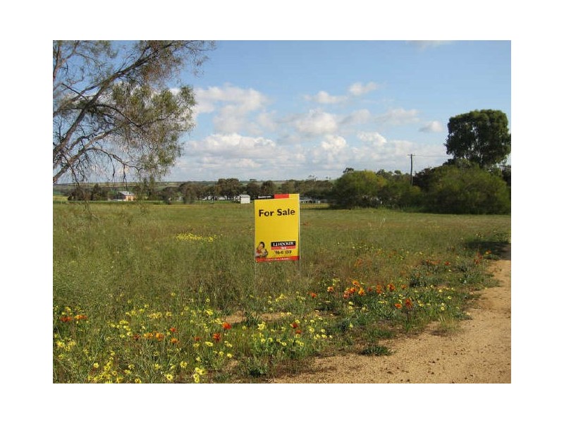 23 Powell Cr, Quairading WA 6383