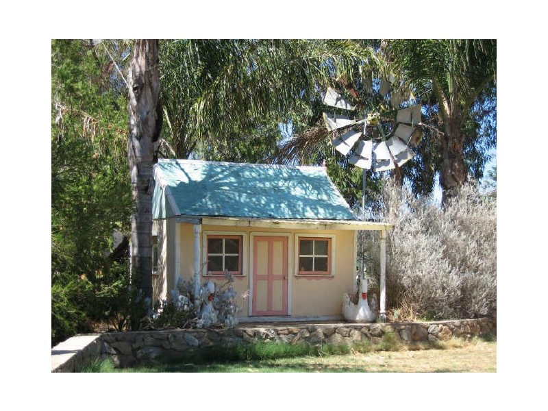 22 Thomson Street, Northam WA 6401