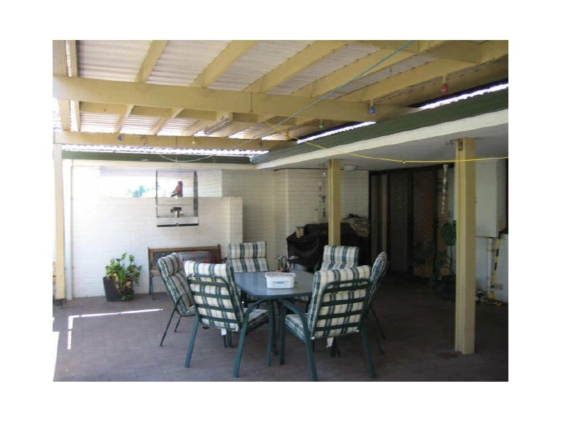 22 Thomson Street, Northam WA 6401