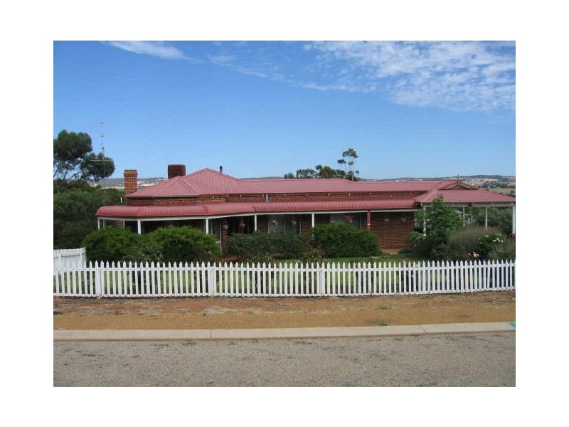124 Herbert Road, York WA 6302