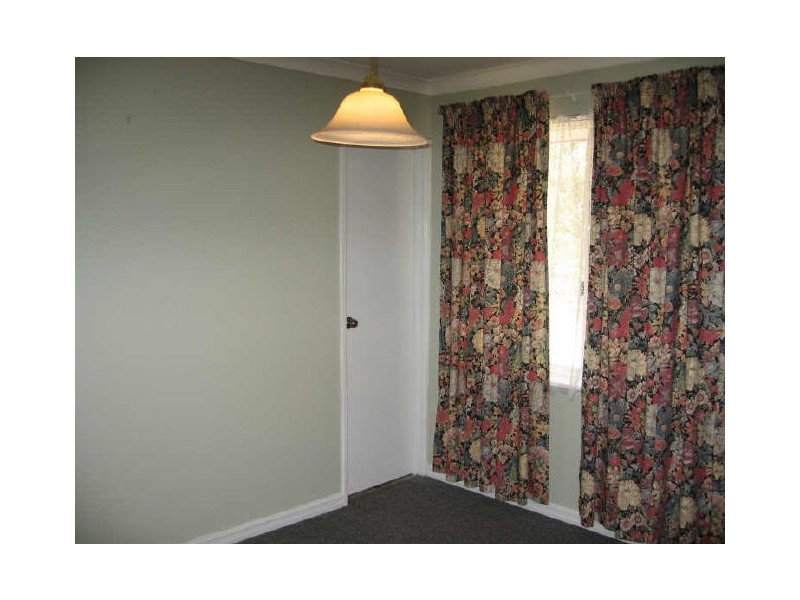 124 Herbert Road, York WA 6302