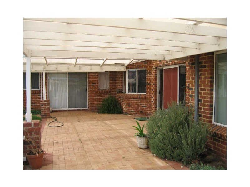 124 Herbert Road, York WA 6302