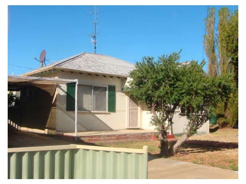 55 Hunt Rd, Beverley WA 6304