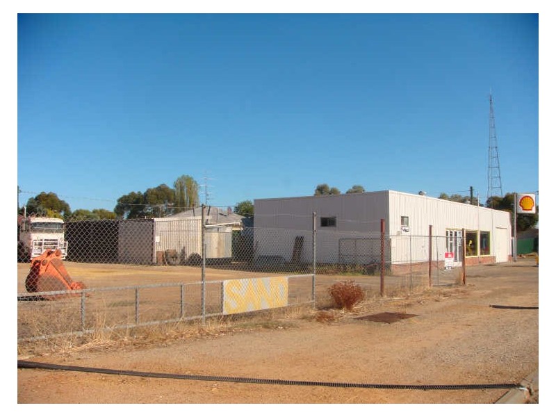 55 Hunt Rd, Beverley WA 6304