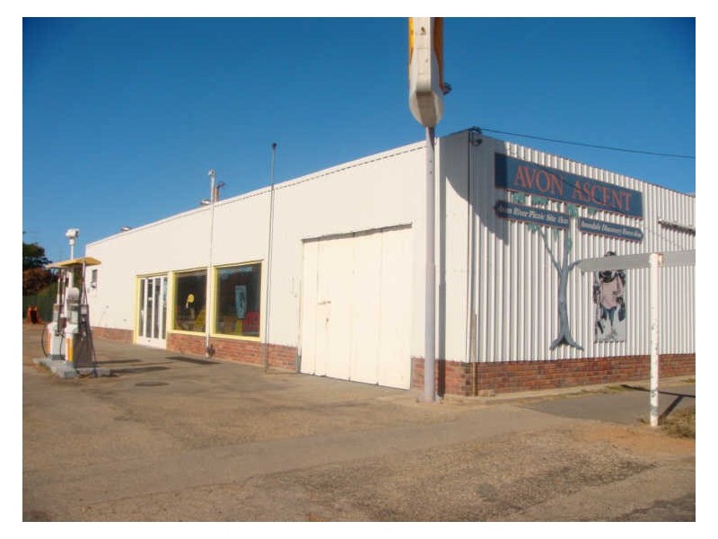 55 Hunt Rd, Beverley WA 6304