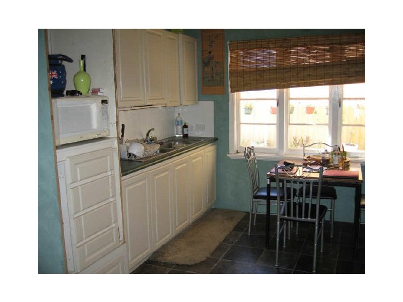 8 New Street, York WA 6302