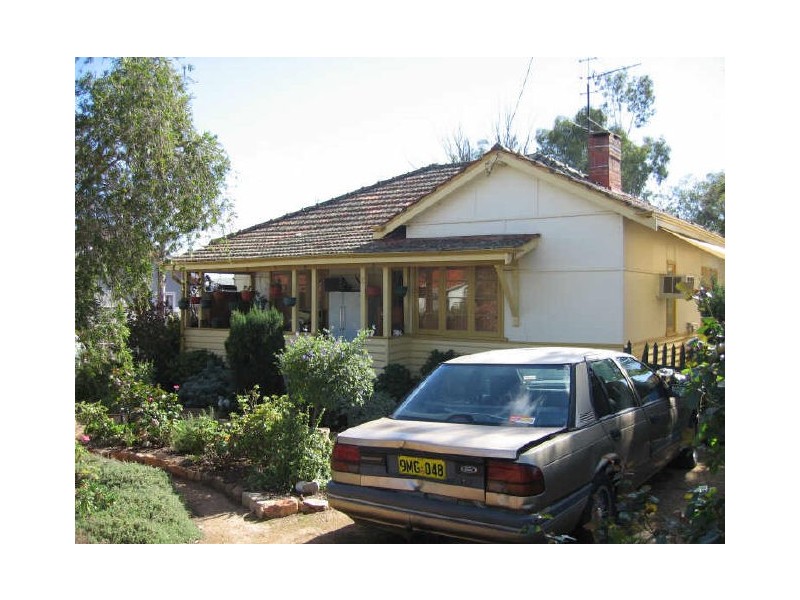 8 New Street, York WA 6302