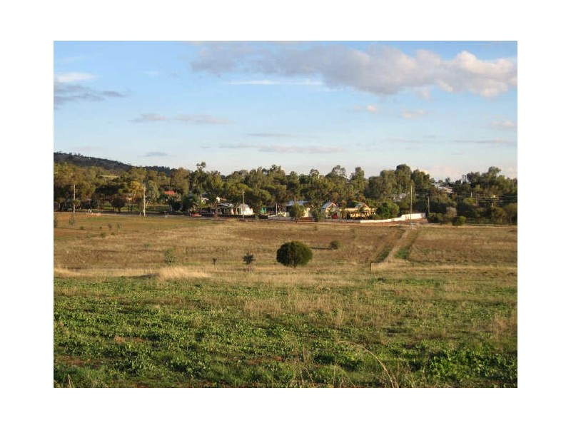 45 Camfield Place, York WA 6302