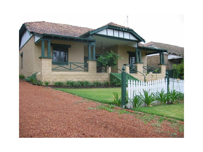 68 Macartney Street, York WA 6302