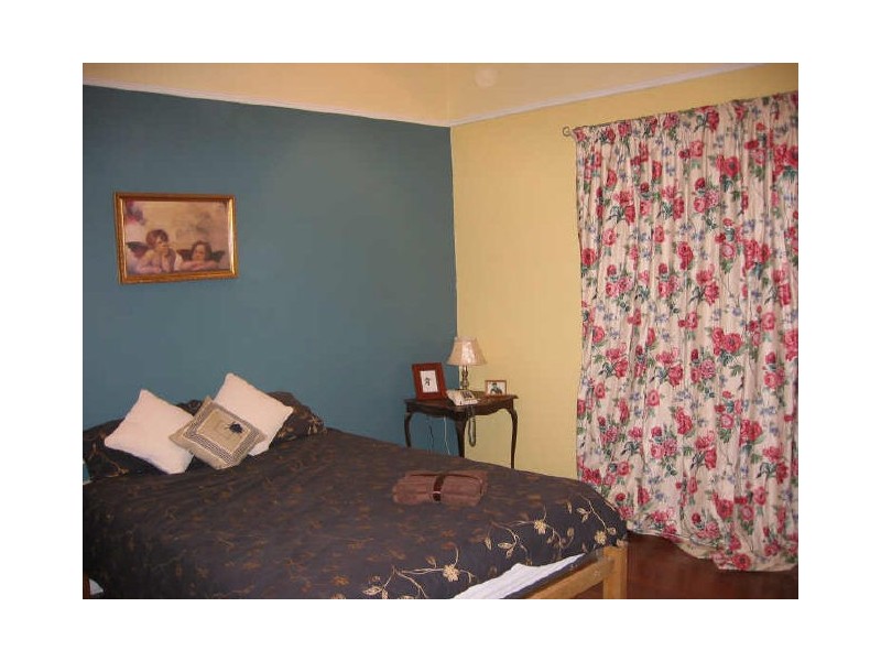 68 Macartney Street, York WA 6302