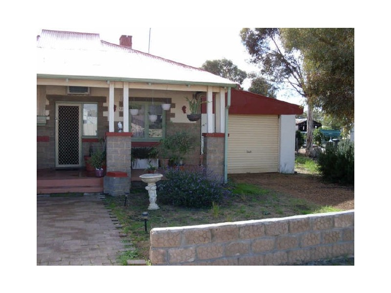 43 Avon Street, Quairading WA 6383