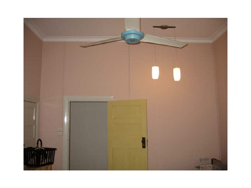 25 Heal Street, Quairading WA 6383