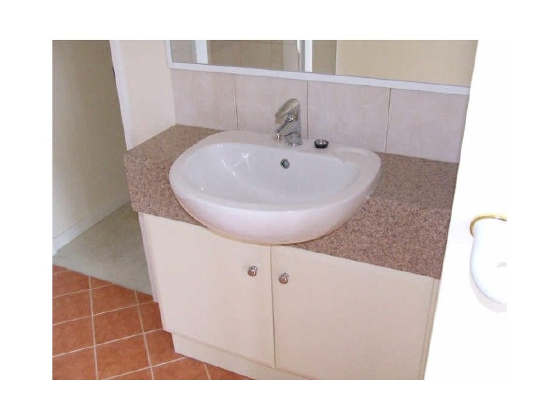 Unit 8/9 Joaquina Street, York WA 6302