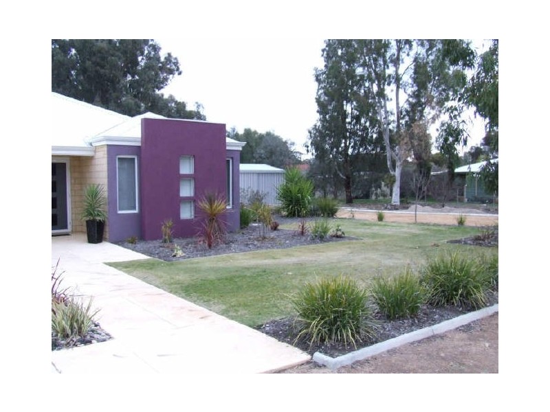 21 Bland Road, York WA 6302