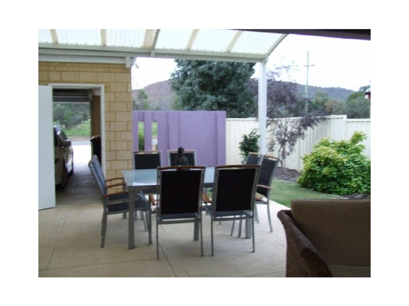 21 Bland Road, York WA 6302