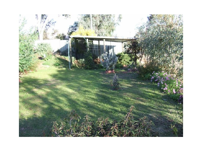 2 Hope Street, York WA 6302