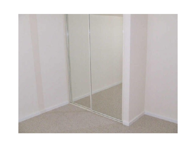 Unit 2/9 Joaquina Street, York WA 6302