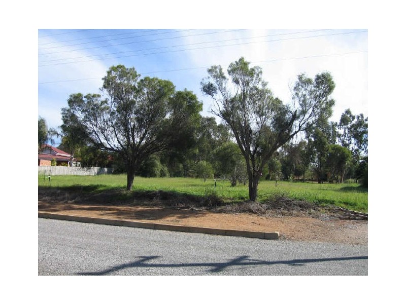 39 Grey Street, York WA 6302