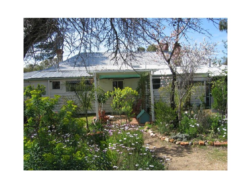 55-57 Grey Street, York WA 6302
