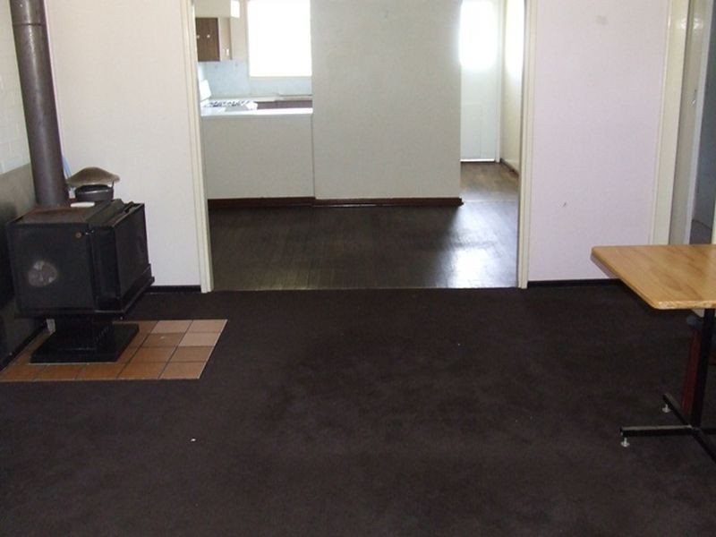 42 Herbert Road, York WA 6302