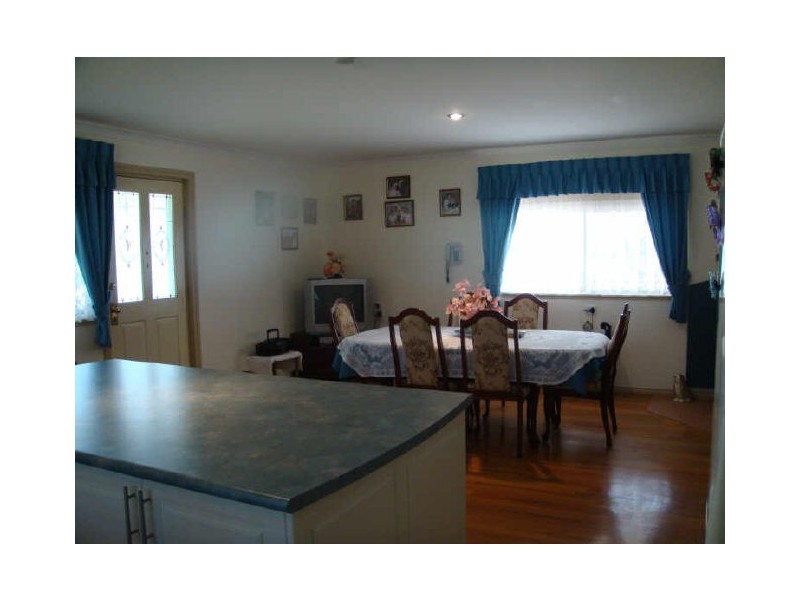 52 Brooking Street, Beverley WA 6304