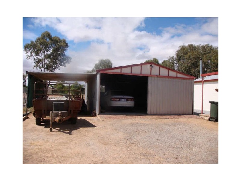 52 Brooking Street, Beverley WA 6304