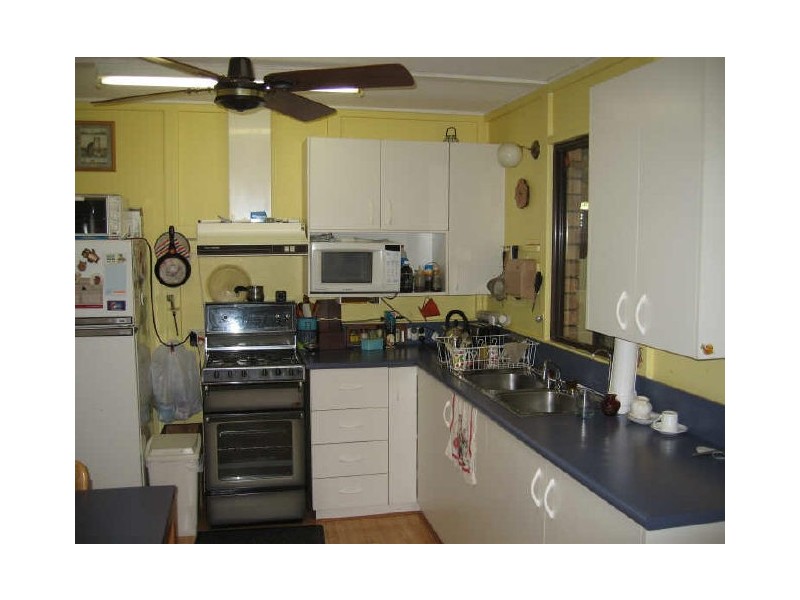 35 Alfred Street, York WA 6302
