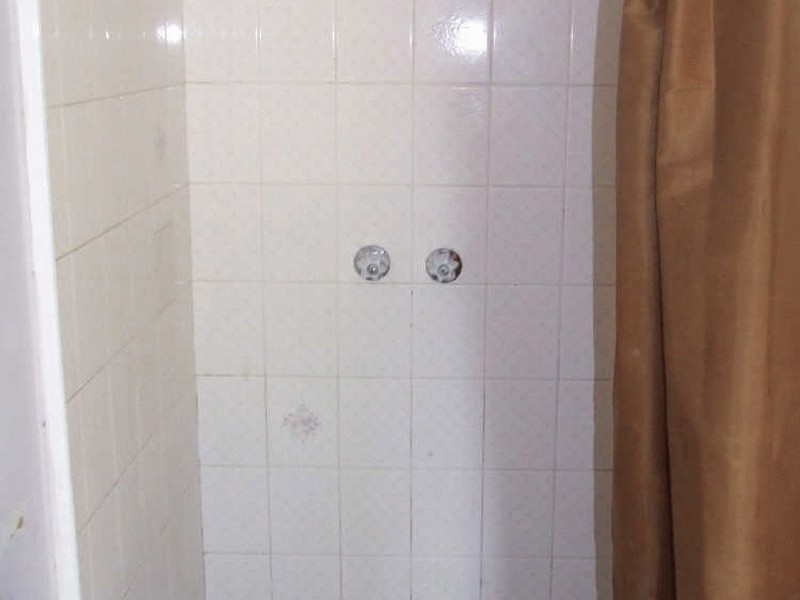 11 Thomson Street, York WA 6302