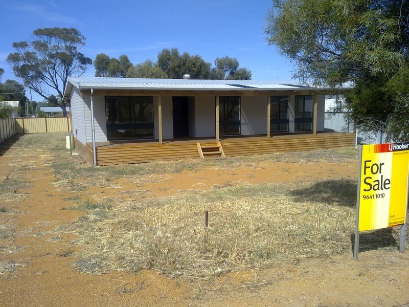 80 Hunt Road, Beverley WA 6304