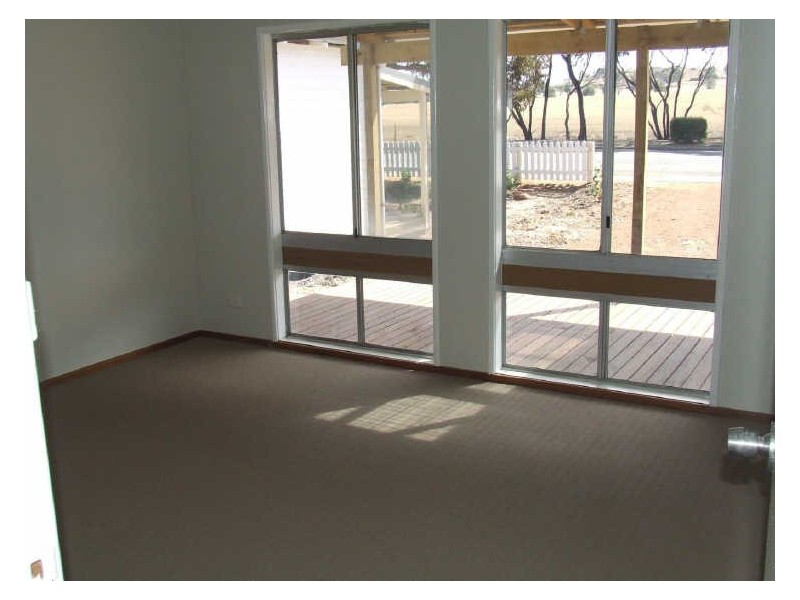 80 Hunt Road, Beverley WA 6304