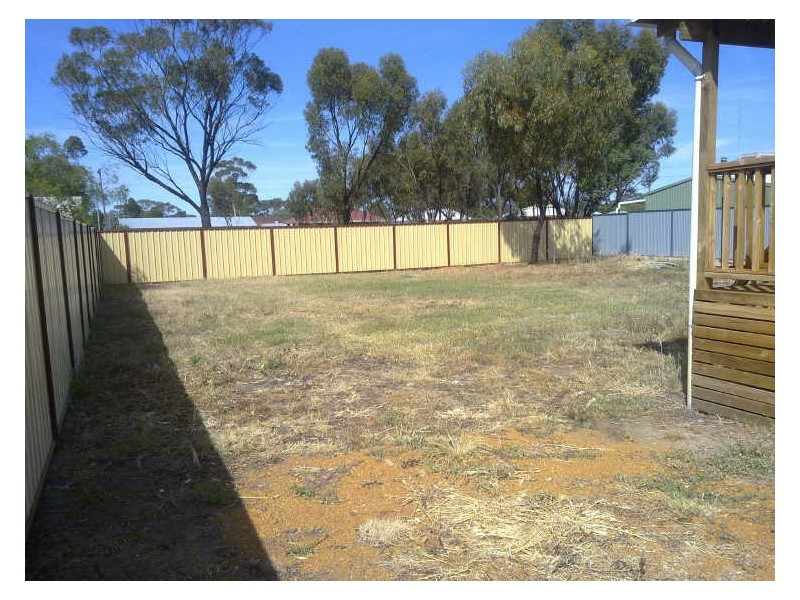 80 Hunt Road, Beverley WA 6304